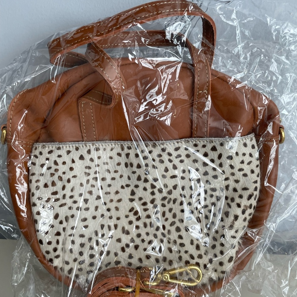 NWT Sseko Genuine Oiled Leather Crossbody Bag